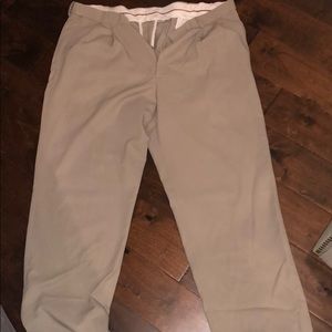 Men’s Haggar khaki pants